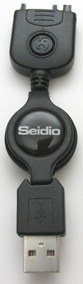 Obr.2 – Seidio Treo 650 Retractable Sync & Charger USB Cable